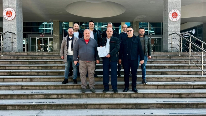 SERVİS ODASI YENİ BAŞKANI ERGUN ELLİBİR MAZBATASINI ALDI